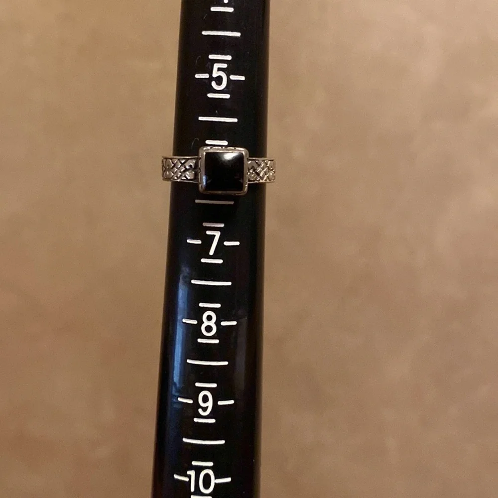 Silpada Sterling Silver Ring - Picture 7 of 11